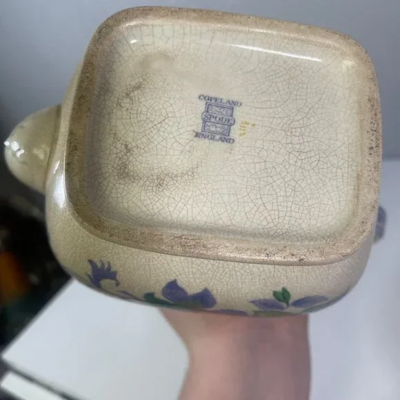 VTG Copeland SPODE Mayflower Coffee or Tea Pot Lavender British Flowers Damaged - Picture 10 of 10